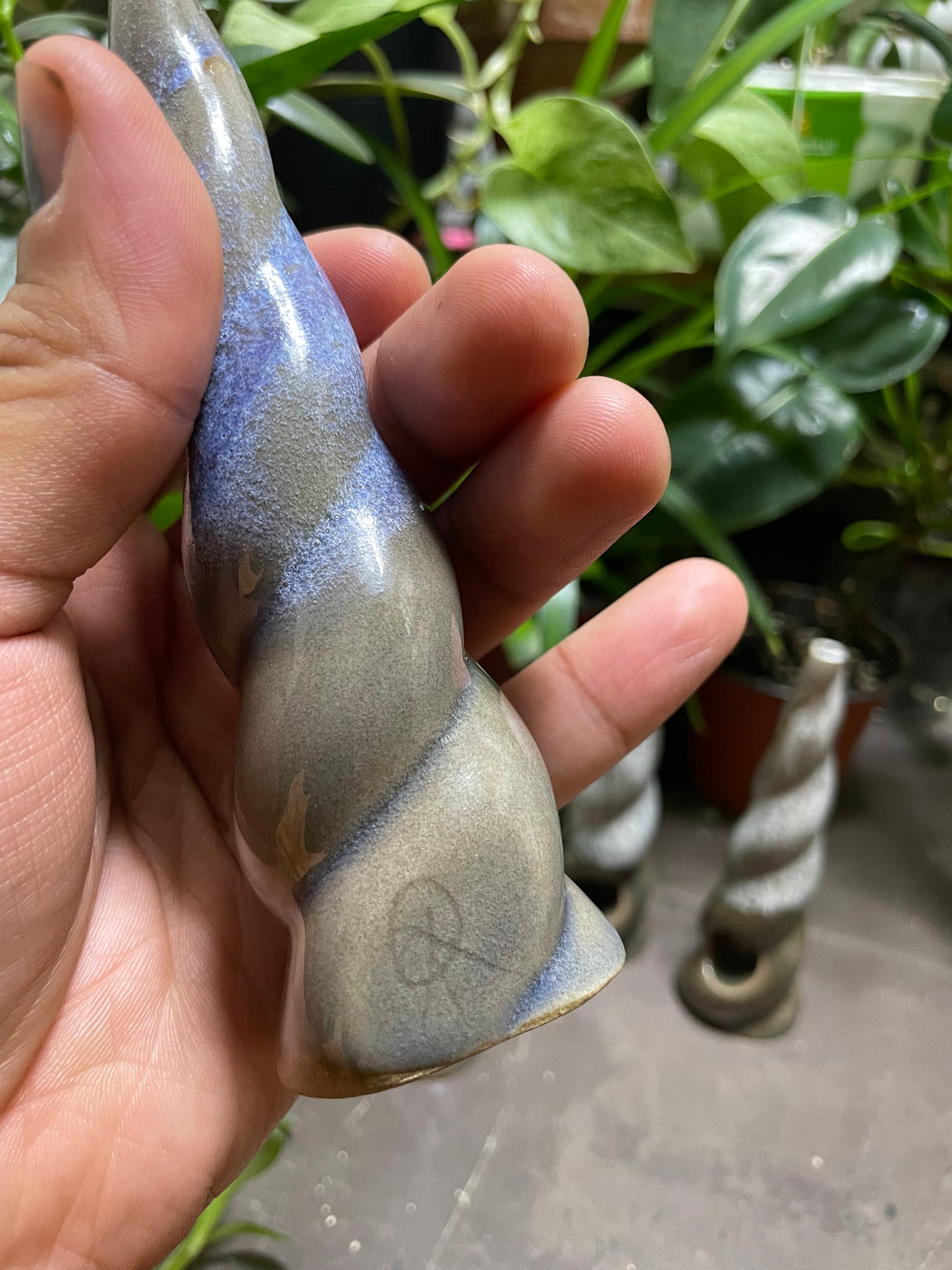 Unicorn Horn Herb Smoking Pipe- bioluminescent