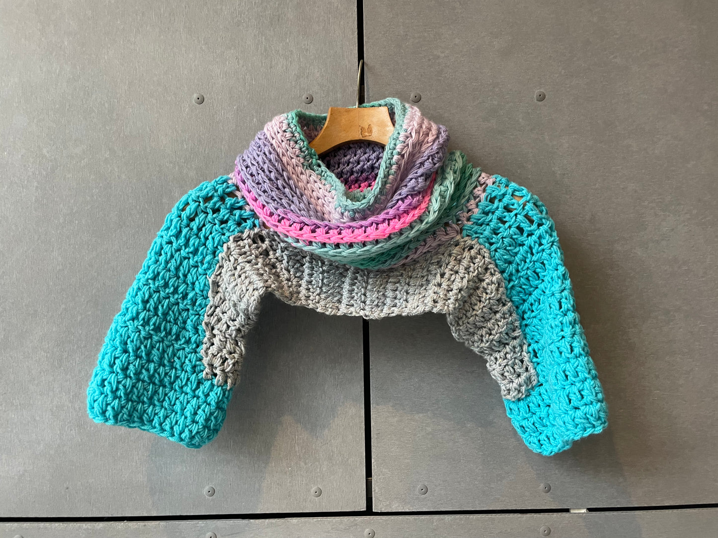 Cropped Sweater Raver Turtleneck