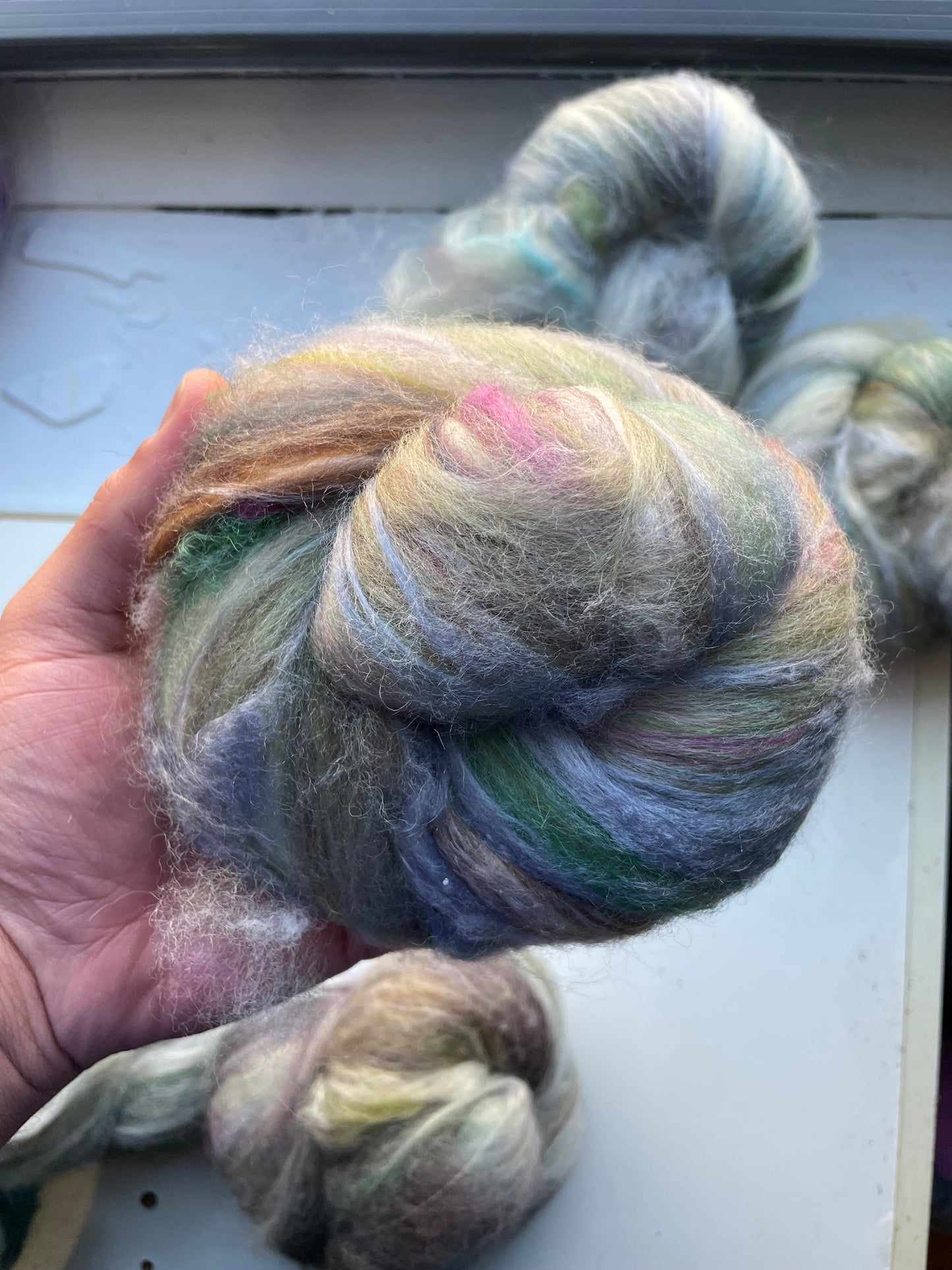 Smoothish art batts -greens