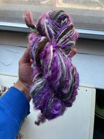Mixed berries mambo : handspun striping art yarn