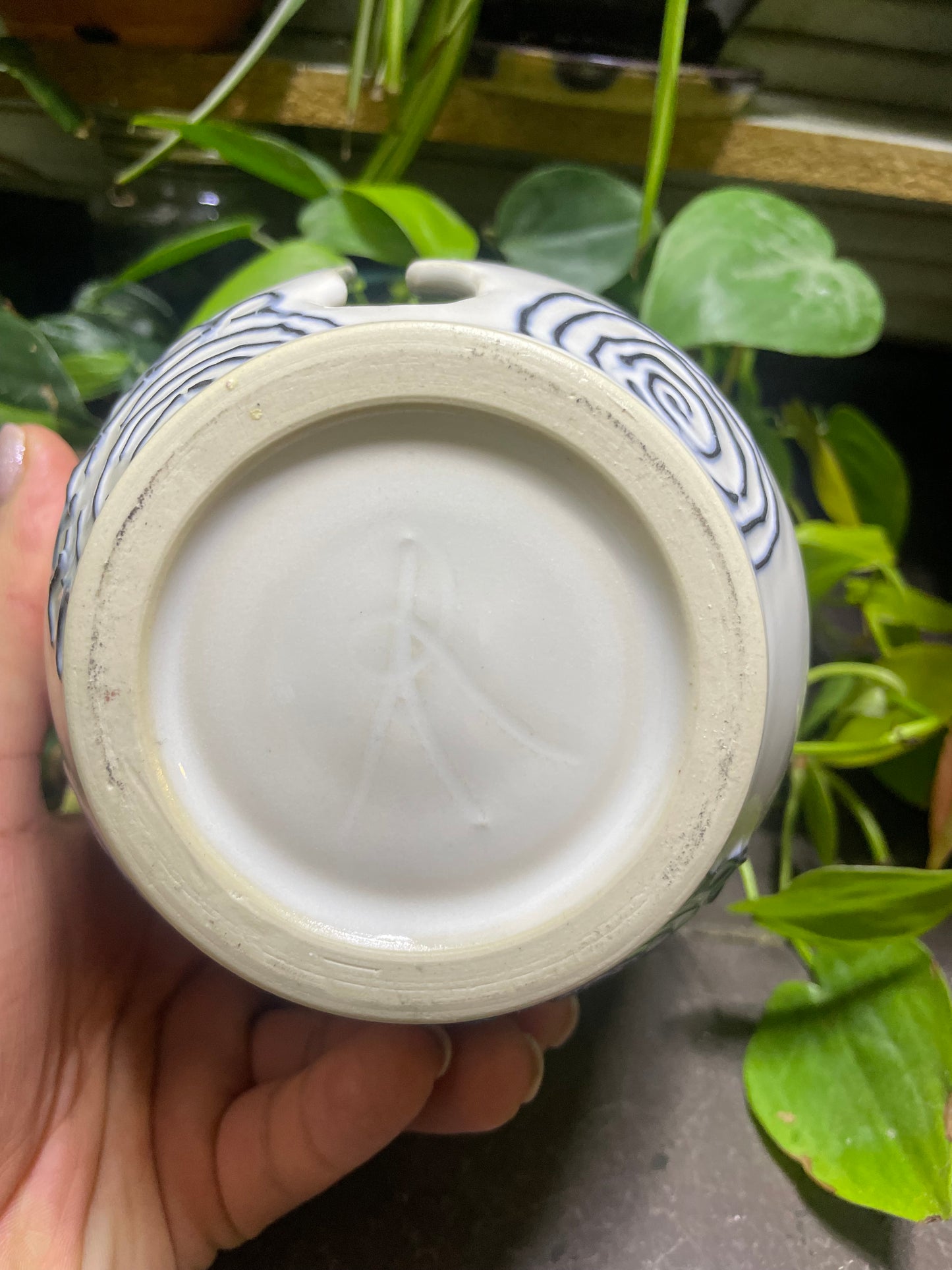 Glossy White Yarn Bowls Circle Pattern Knitting Bowls