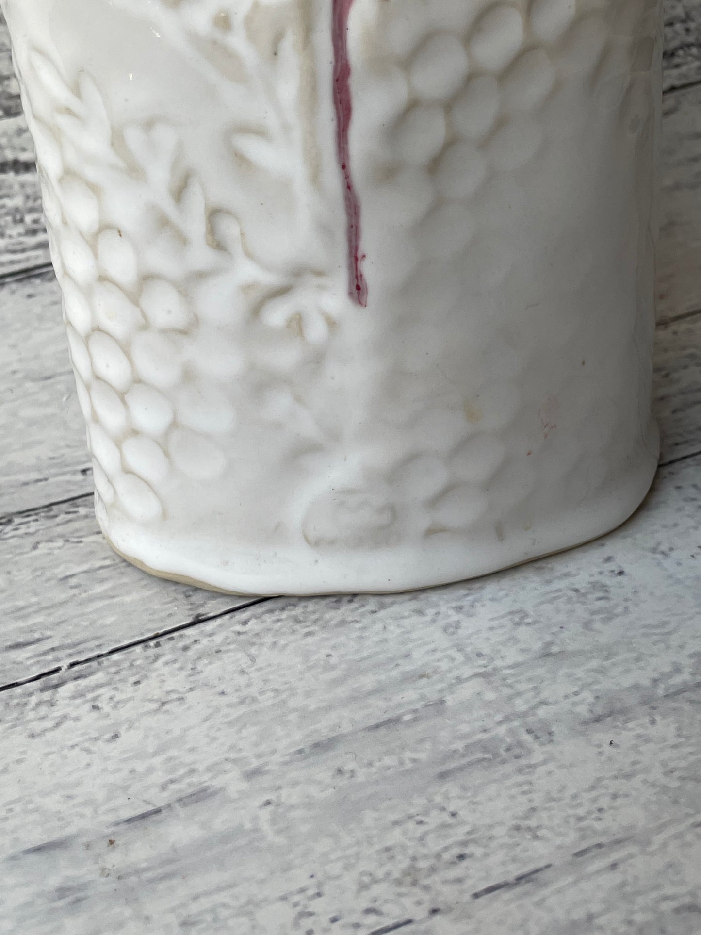 Honeycomb and Lace Tall Oval Vase